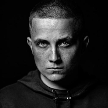 Артём Лоик - Война