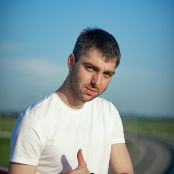 Славик Хитов feat Тембот Беданоков - Суета (Рингтон) (2024)