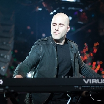 Stendeck - Waiting For A New Day (Can You Hear My Call? 2005)