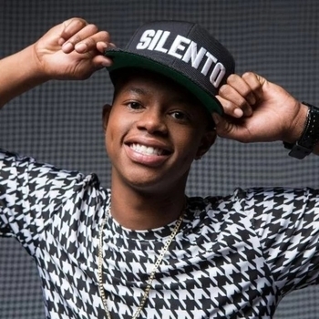 Silento feat After Romeo - Pull Over (Remix) (2016)