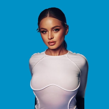 Linna, Red Square - With You (Single 2023)