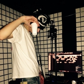 Артист Kristiee