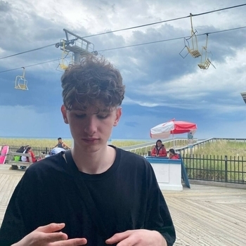 Limbee - KITTY-SLIDE (Super Slowed)