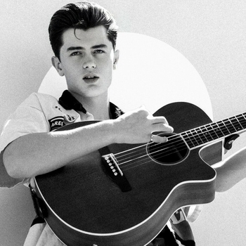 Elliot James Reay - Boy In Love