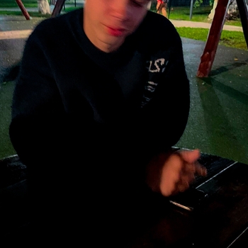 LXGHTLXSS - QUÉDATE ESTA NOCHE