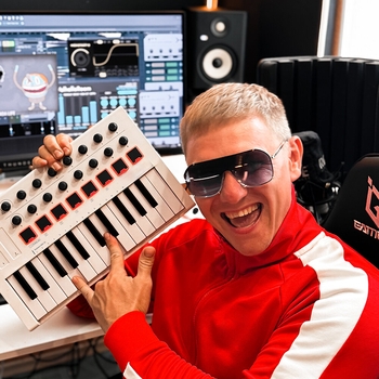 Ioan Miller - My Body