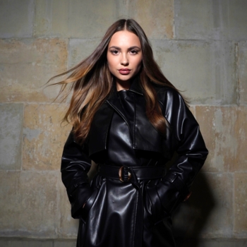 Настя Витонова - Розовые очки (2024)