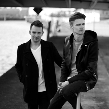 Dadoni, De Hofnar, Gamper - Oxas