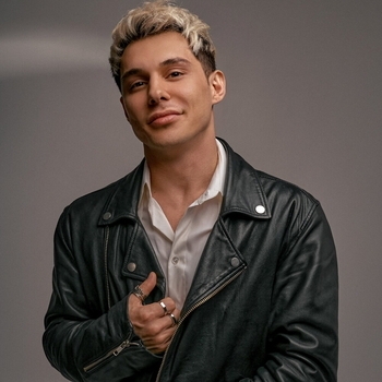 Роман Исаев - Остаться вдвоём (SAlANDIR Remix)