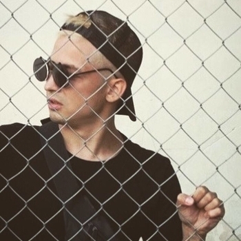 Artibeats - Backseat