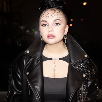 Lebedeva - Дурочка