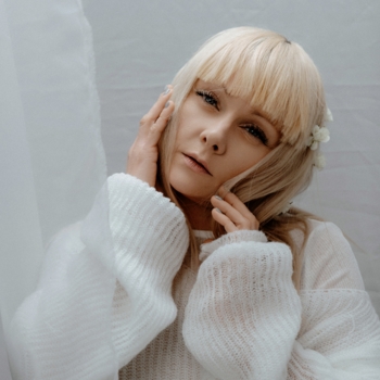 Mary Piano - The lullaby of the wind