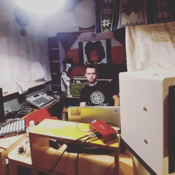 Avram - MTV Cribs Soundtrack Mix