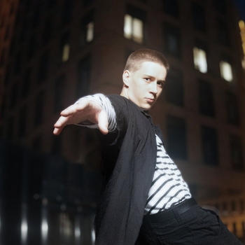 Svvvsh feat Лизка Алексеева - Убегу