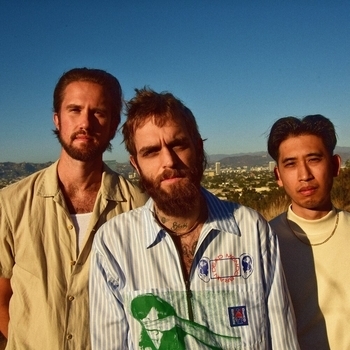 Sir Sly - Trippin' (Мелодия из сериала "Ранэвэйс / Беглецы / Runaways") (Серия 2)