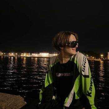 helios 812 - MOONWALK