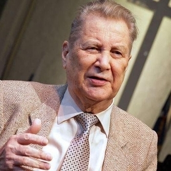 Вероника Андреева - А снег идёт (Золотые хиты XX века "Пять поколений" 2009)