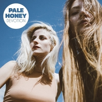 Pale Honey - Over Your Head (Саундтрек из сериала "Хорошее поведение / Good Behavior") (Сезон 1) (Серия 10)