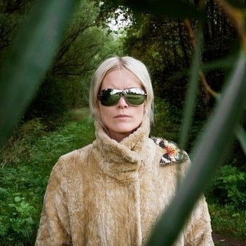 Shinedoe - Discourse My New Romance (Original Mix)