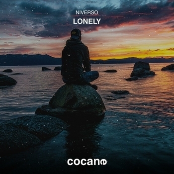 Niverso - Hold Me Close