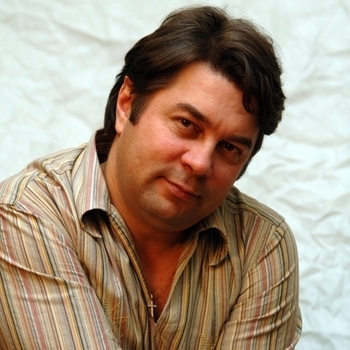 Андрей Варламов feat Шоу-группа "Улыбка" - Солнечные зайчики (Детские песни 2023)