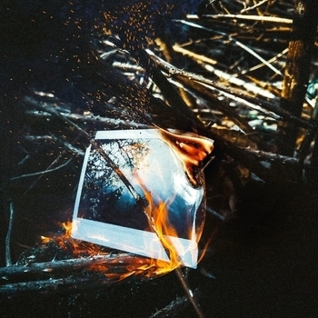 Maelfoy feat Hostage, Avalanche Effect - Regrets