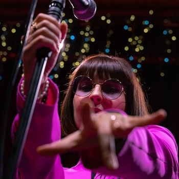 Oldenburg - Девочка ландыш- роза