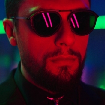 Артист Aram MP3