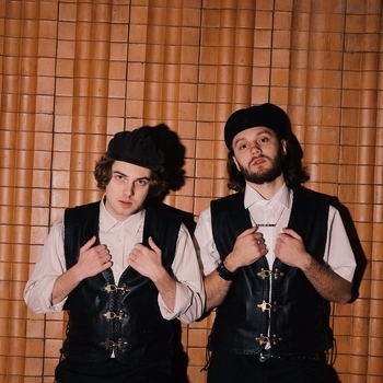 Police In Paris - Tell Me Why