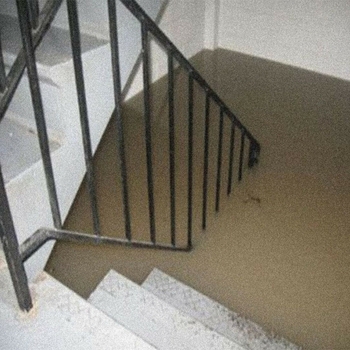 Spatial Manufacture Ltd. - 窓の光