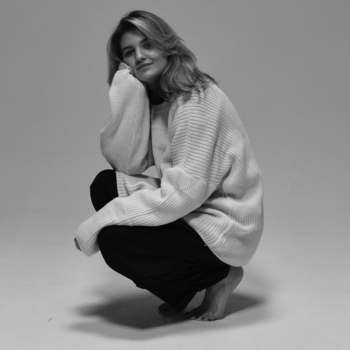 Ви Калашникова - Наверх