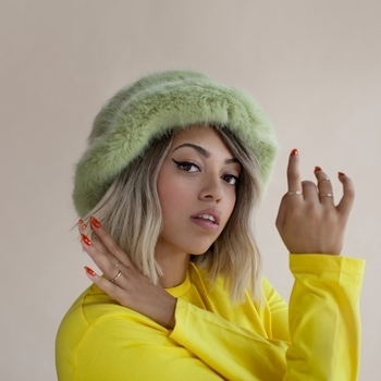 Poppy Ajudha feat Mahalia - Low Ride (Single 2020)