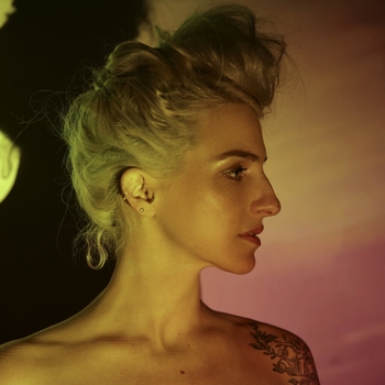 Sivan Talmor - ברוח הנושבת מן הים