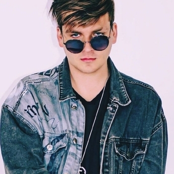 Миха Бунин - Небо пополам