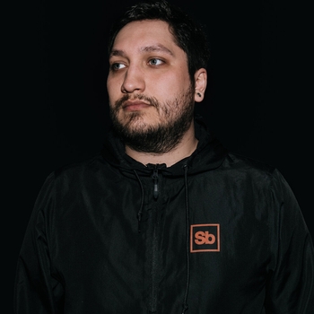 Black & White - Get Ya Hands Up (Toronto Is Broken Remix)