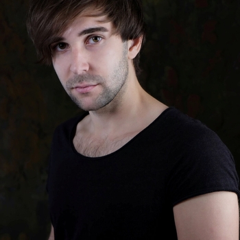 Alla Pugacheva and Micaele - Cafe Dancing Lights