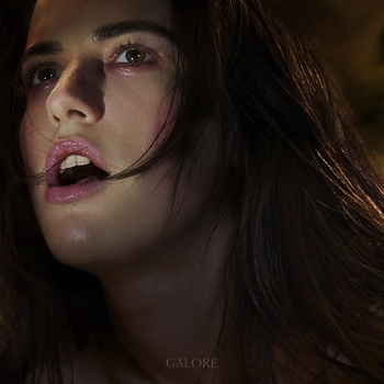 Oklou & Casey MQ - Lurk