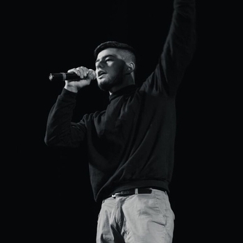 Salmon - Ситораи осмон