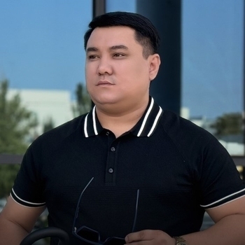 Артист Ажинияз Хожамбергенов