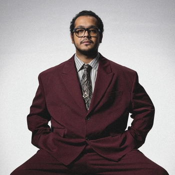 Артист Karnain