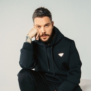 Артист Sinan Akcıl