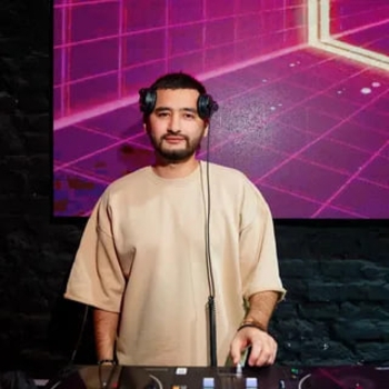 Rvckhimov, Gassan - Story