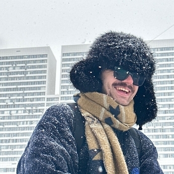 Артист Артём Пора Домой